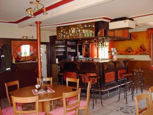 Hotel Krone Kappel Bagian luar foto