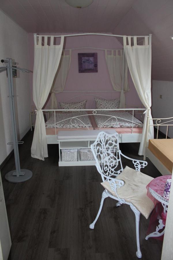 Hotel Krone Kappel Bagian luar foto
